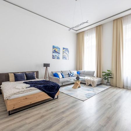 Majestic Dream Home In The Heart Of Budapest Eksteriør bilde